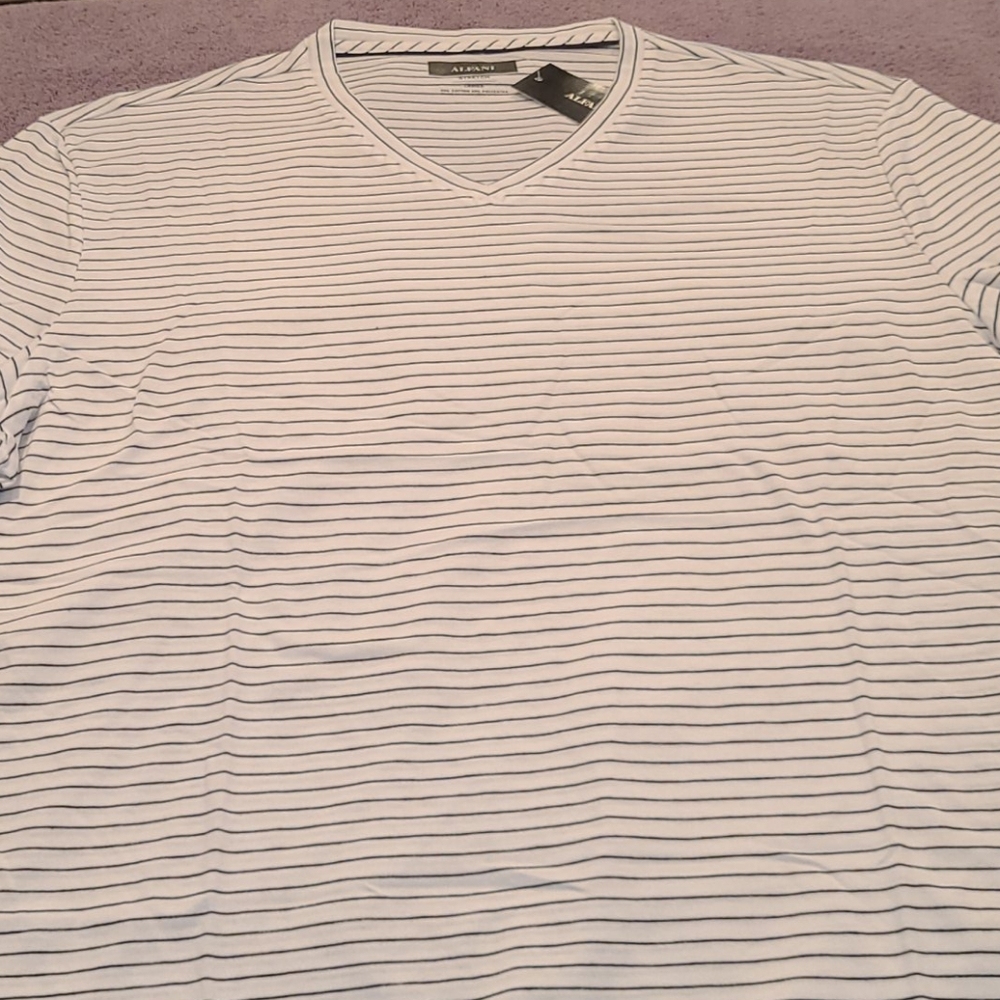 Alfani stretch short-sleeve V-neck t-shirt - Picture 3 of 11